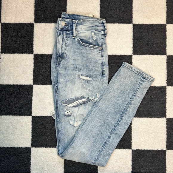 H&M - Light Wash Jean Pants - Picture 1 of 9